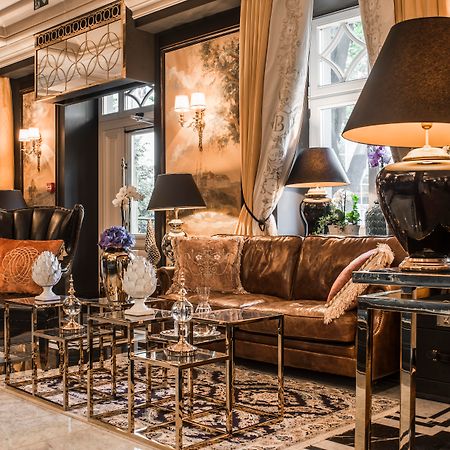 Bachleda Luxury Hotel Krakow Mgallery Hotel Collection Exterior photo The lobby of the hotel